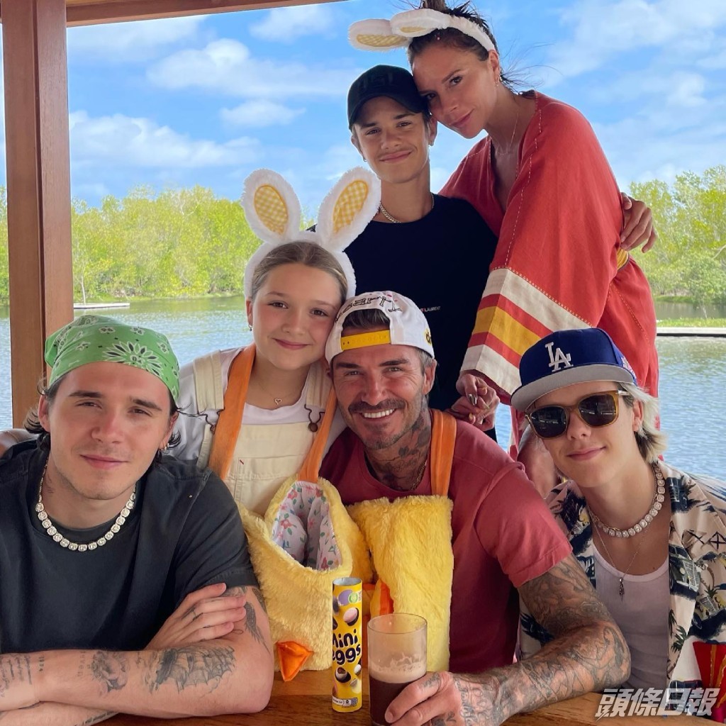 Brooklyn的兩個弟弟會做伴郎。